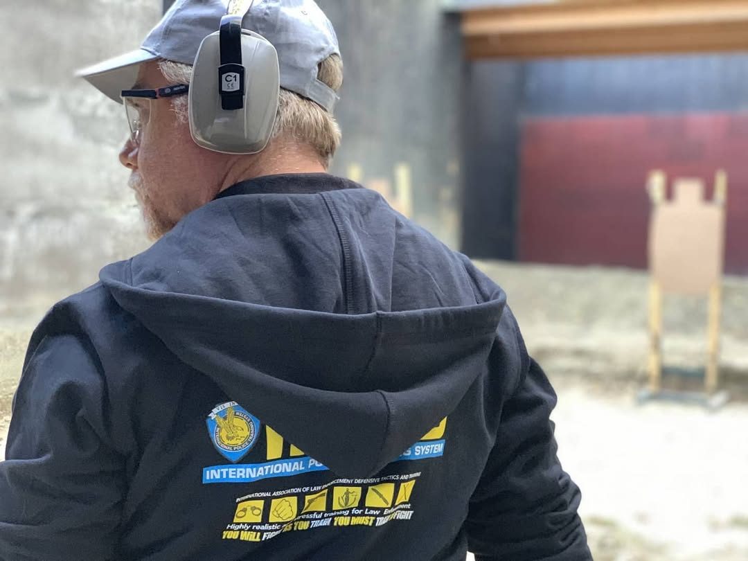 Allievo in posizione di tiro, programma FIRST