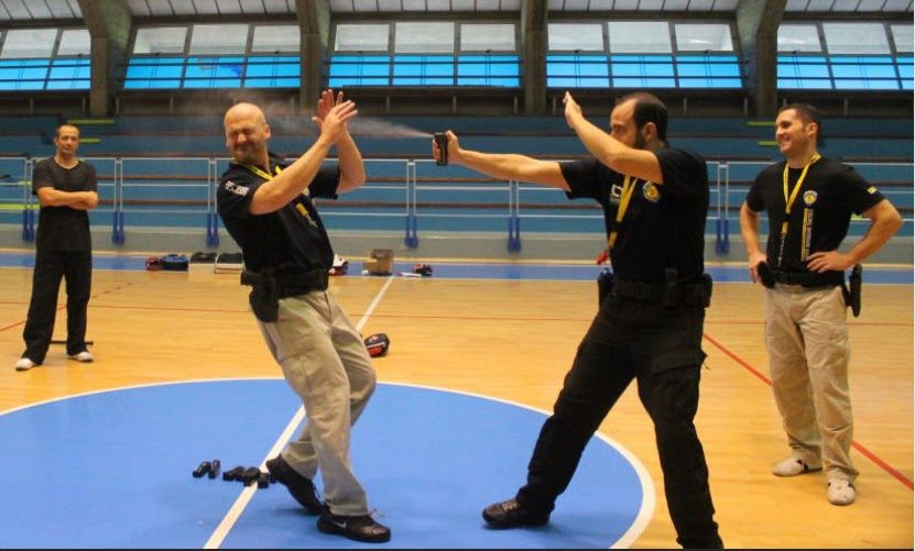 Formazione su strumenti dissuasivi spray O.C., I.P.T.S.